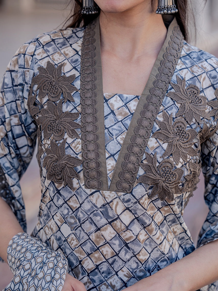 Color_Grey