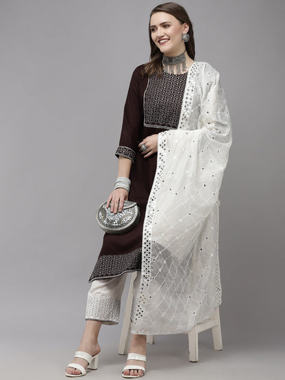 Color_Brown