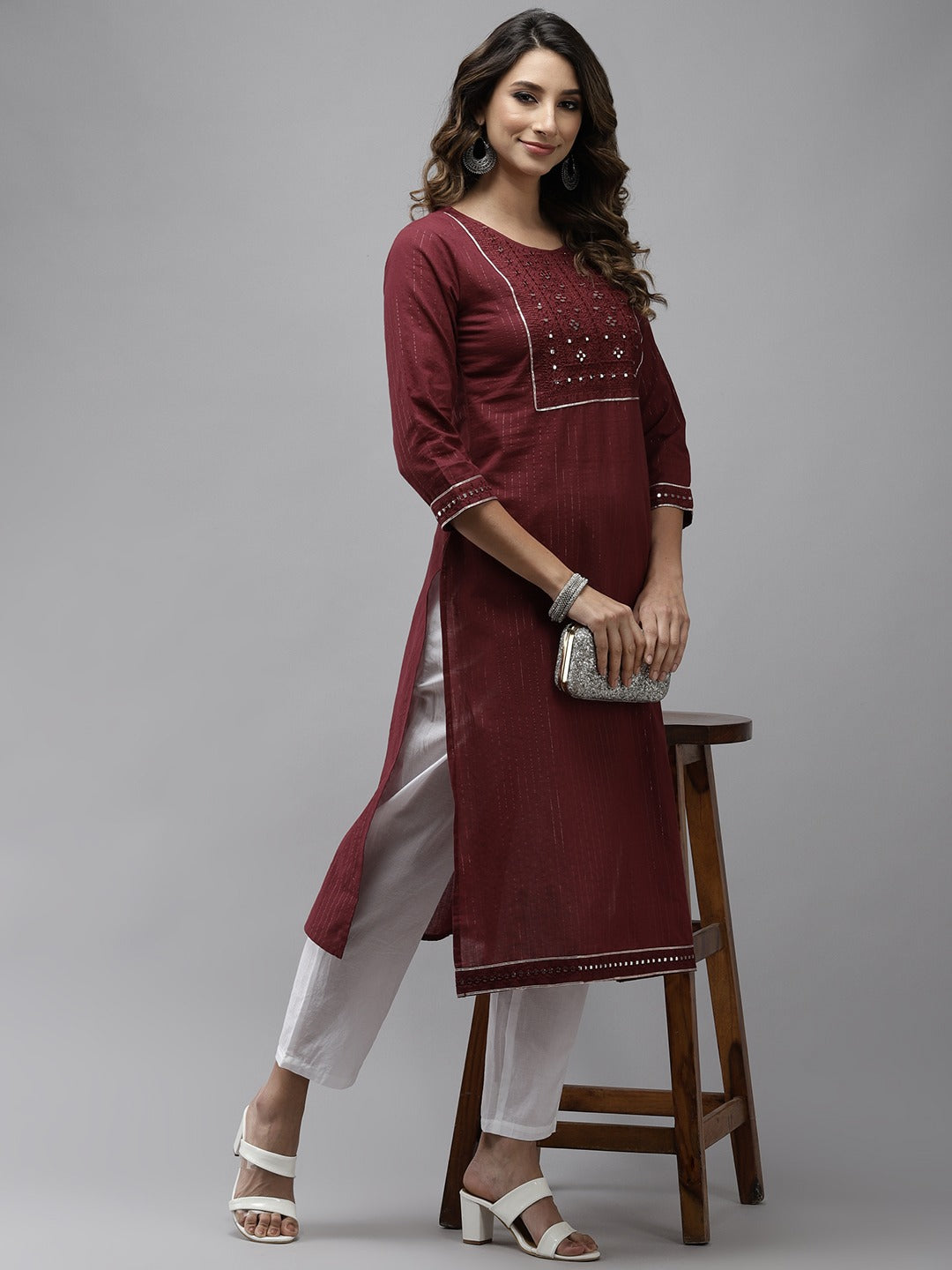 Color_Maroon