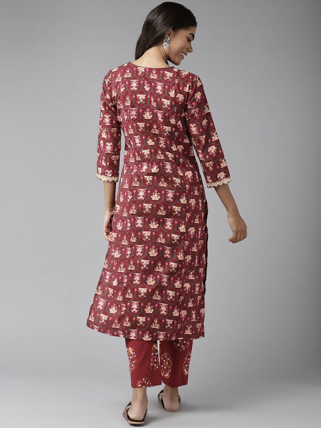 Color_Maroon