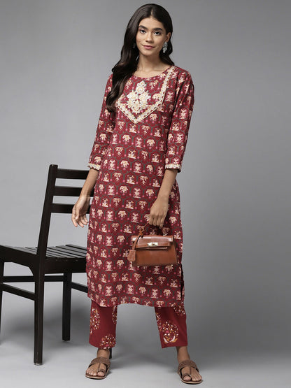 Color_Maroon