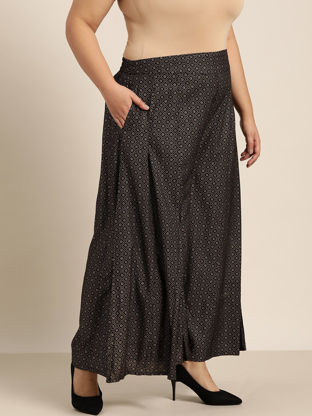 Women's Black Rayon Printed Flared Palazzo