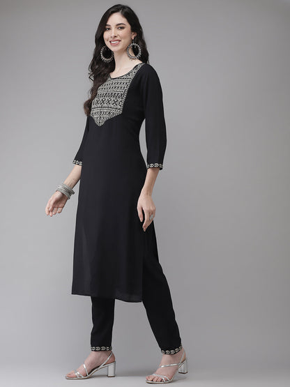 Color_Black