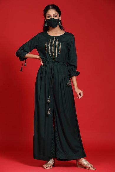 Jadegreen Rayon Slub Embroidered Jumpsuit With Mask