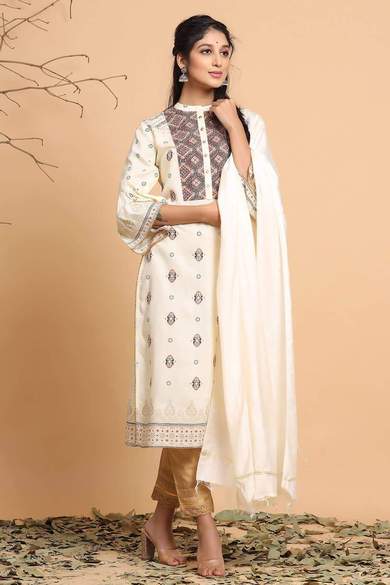 Ivory Rayon Printed Straight Kurta Dupatta Set With Rubber-Band
