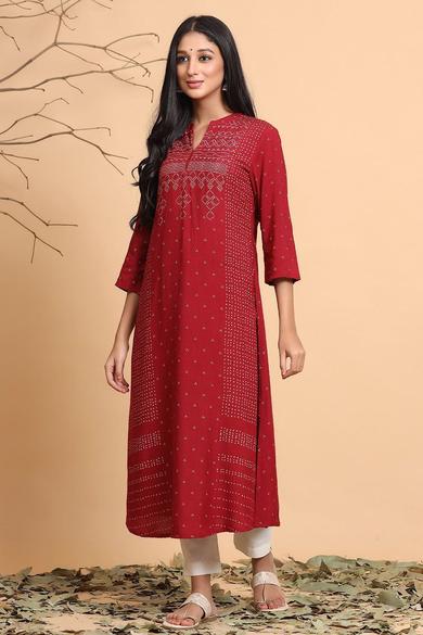 Maroon Rayon Slub Bandhani A-Line Kurta With Mask