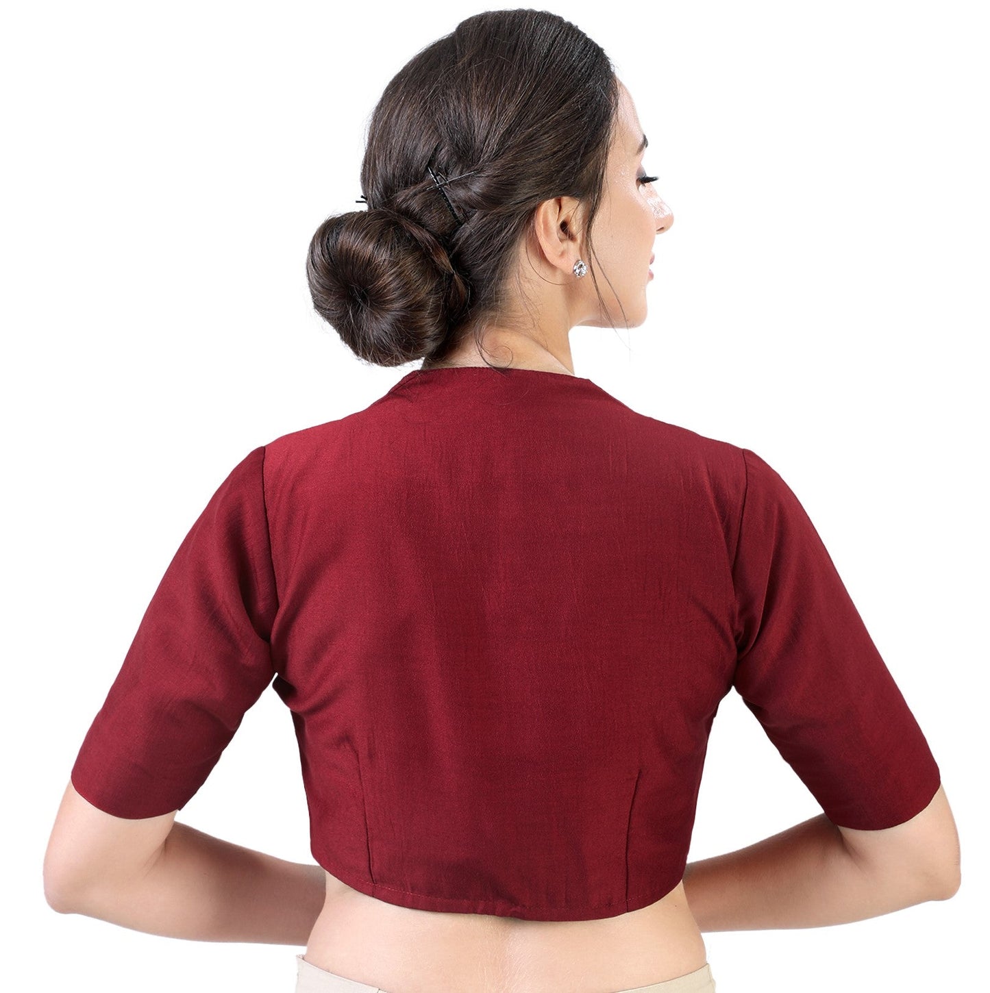 Women's Polyester Solid Short Sleeve Saree Blouse.