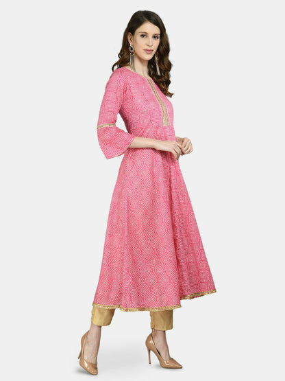 Women's Pink Cotton Printed 3/4 Sleeve Round Neck Casual Anarkali kurta