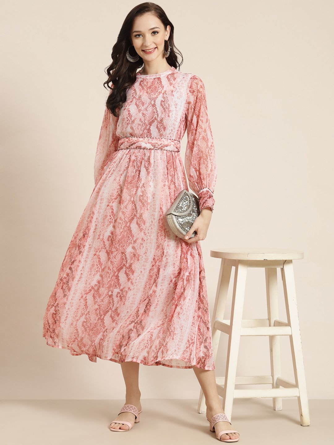 Women's Peach Chiffon Flared Printed Dress With Tie-up Blet