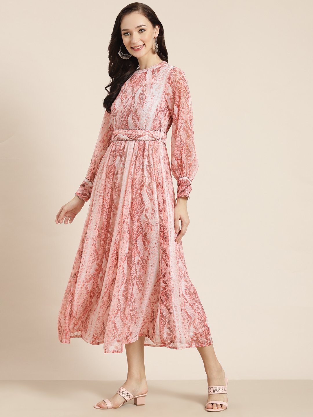 Women's Peach Chiffon Flared Printed Dress With Tie-up Blet