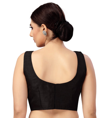 Women's Polyester Sleeveless Saree Blouse.