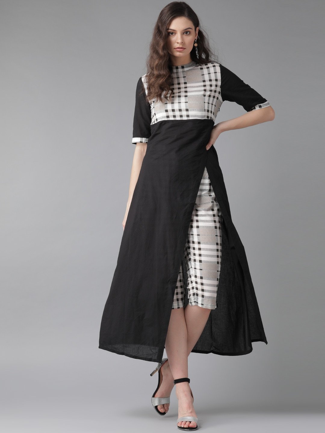 Women's  Black & White Yoke Design Kurta with Capri