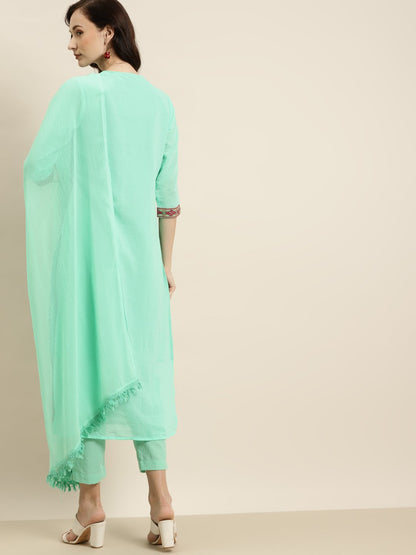 Women's Georgette Embroidered Straight Kurta Pant Dupatta Set