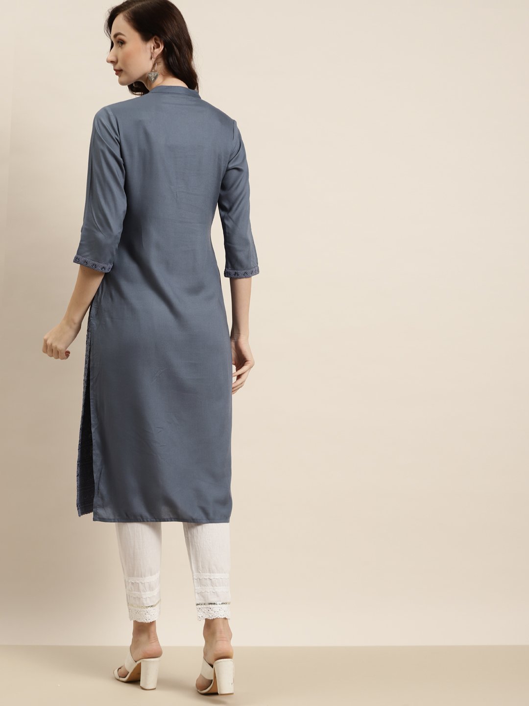 Women's Rayon Embroidered Straight Kurta