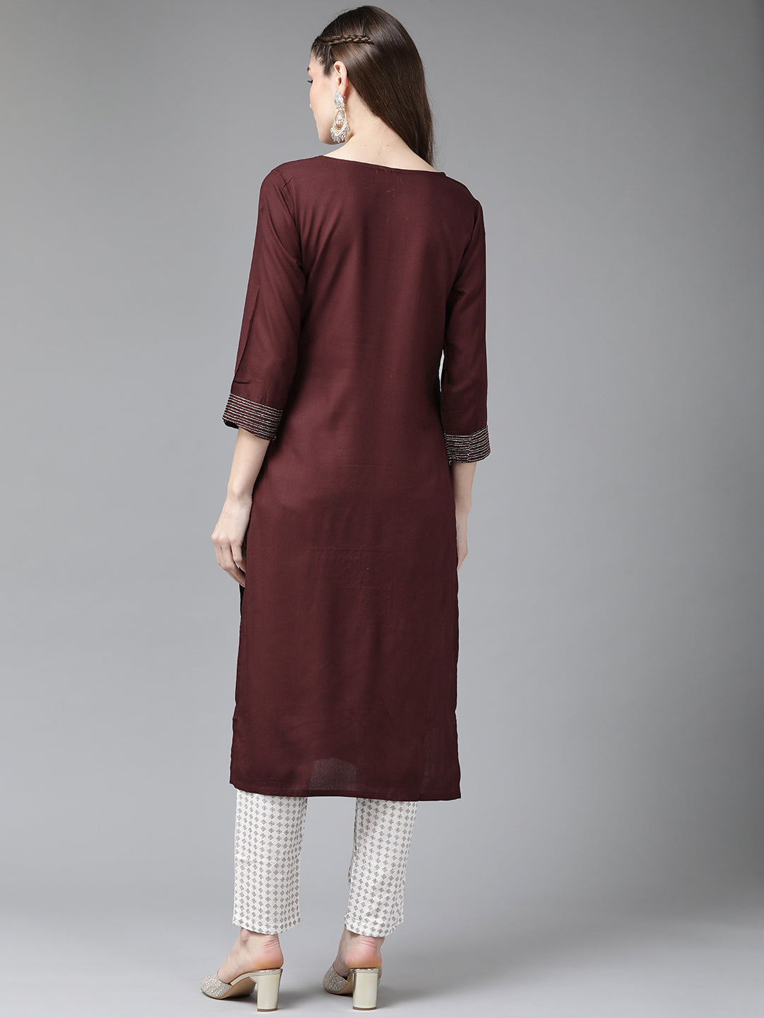 Color_Maroon