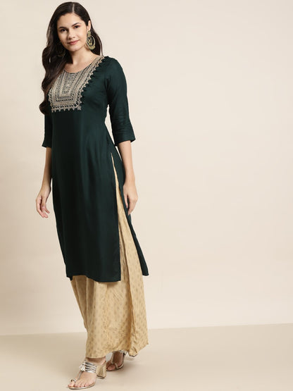 Women's Rayon Moss Embroidered Straight Kurt