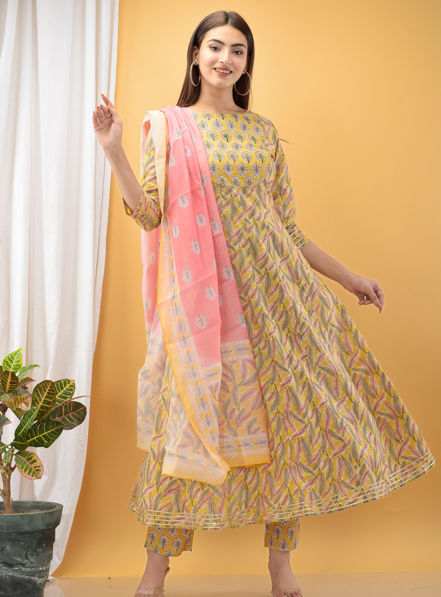 Women's Yellow Handblock Dupatta Set