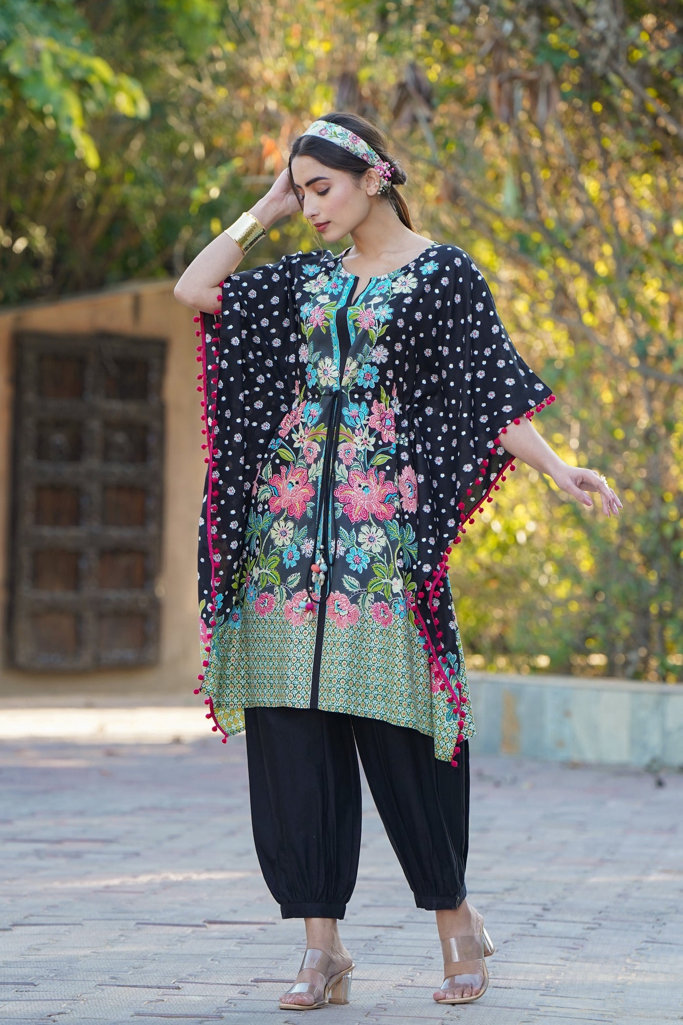 Women's  Black Rayon Printed Straight Kaftan