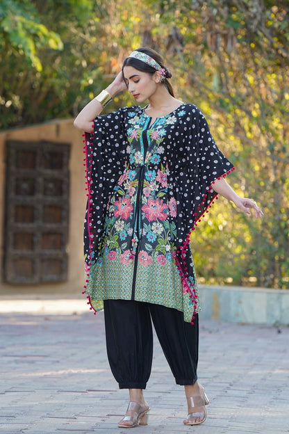 Women's  Black Rayon Printed Straight Kaftan