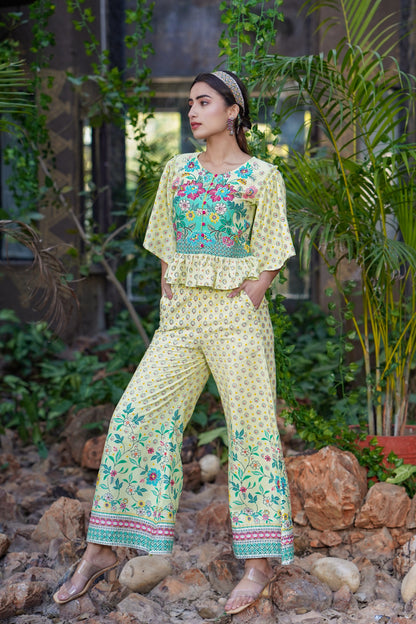 Color_Yellow