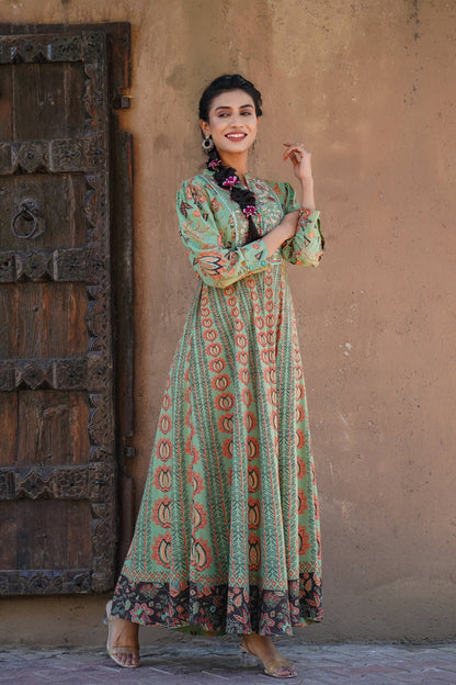 Women's  Green Rayon Printed Flared Dress