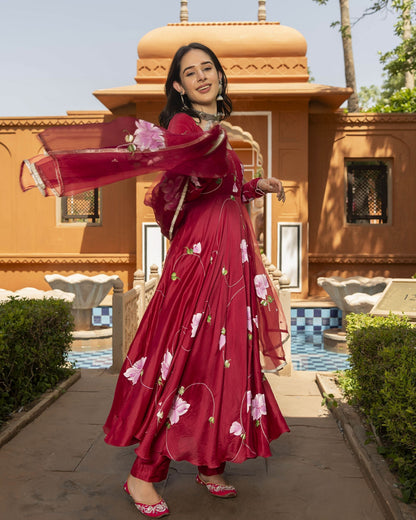 Women's Nurvi Handpainted Cotton Silk Suit Set
