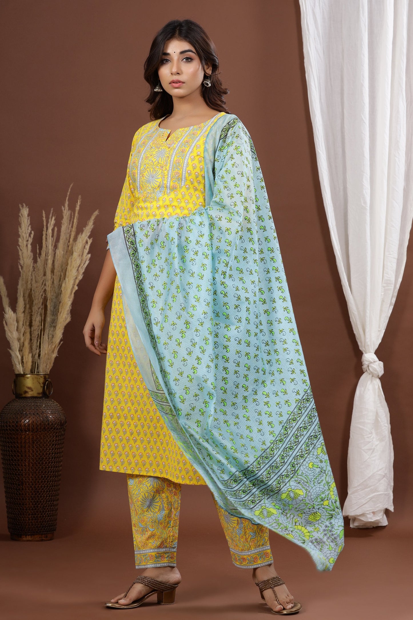 Women's Yellow Printed Kurta Set