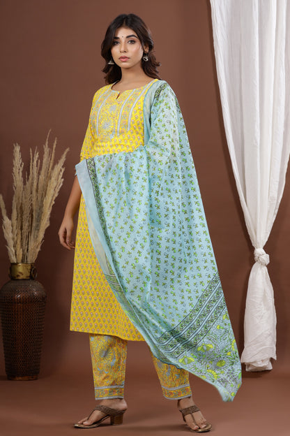 Women's Yellow Printed Kurta Set