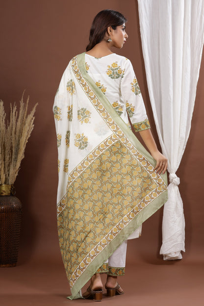 Women's White Printed Kurta Set