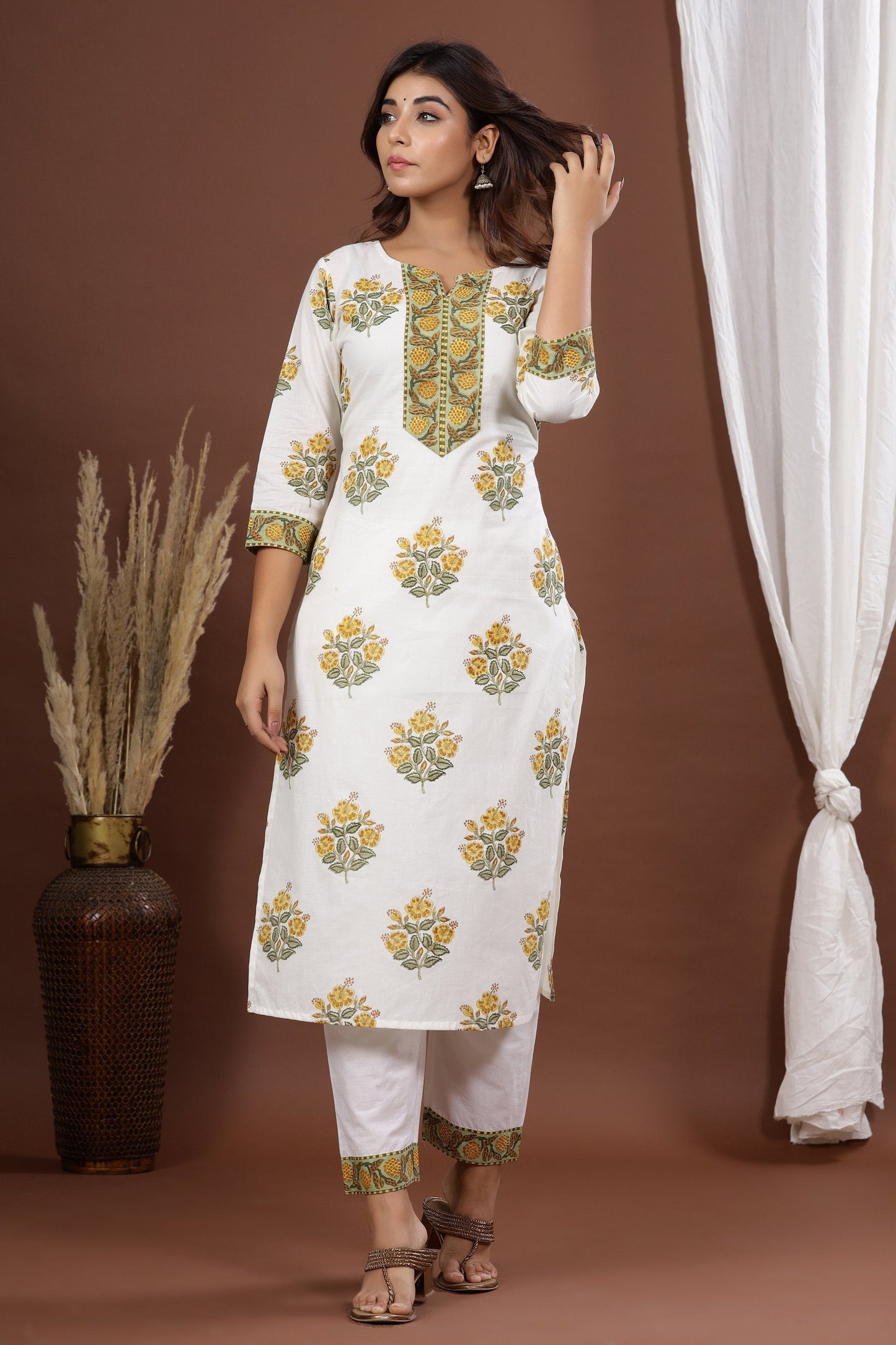 Women's White Printed Kurta Set