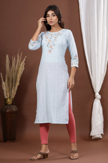 Women's Blue Embroidered Kurta