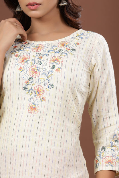 Women's Yellow Embroidered Kurta