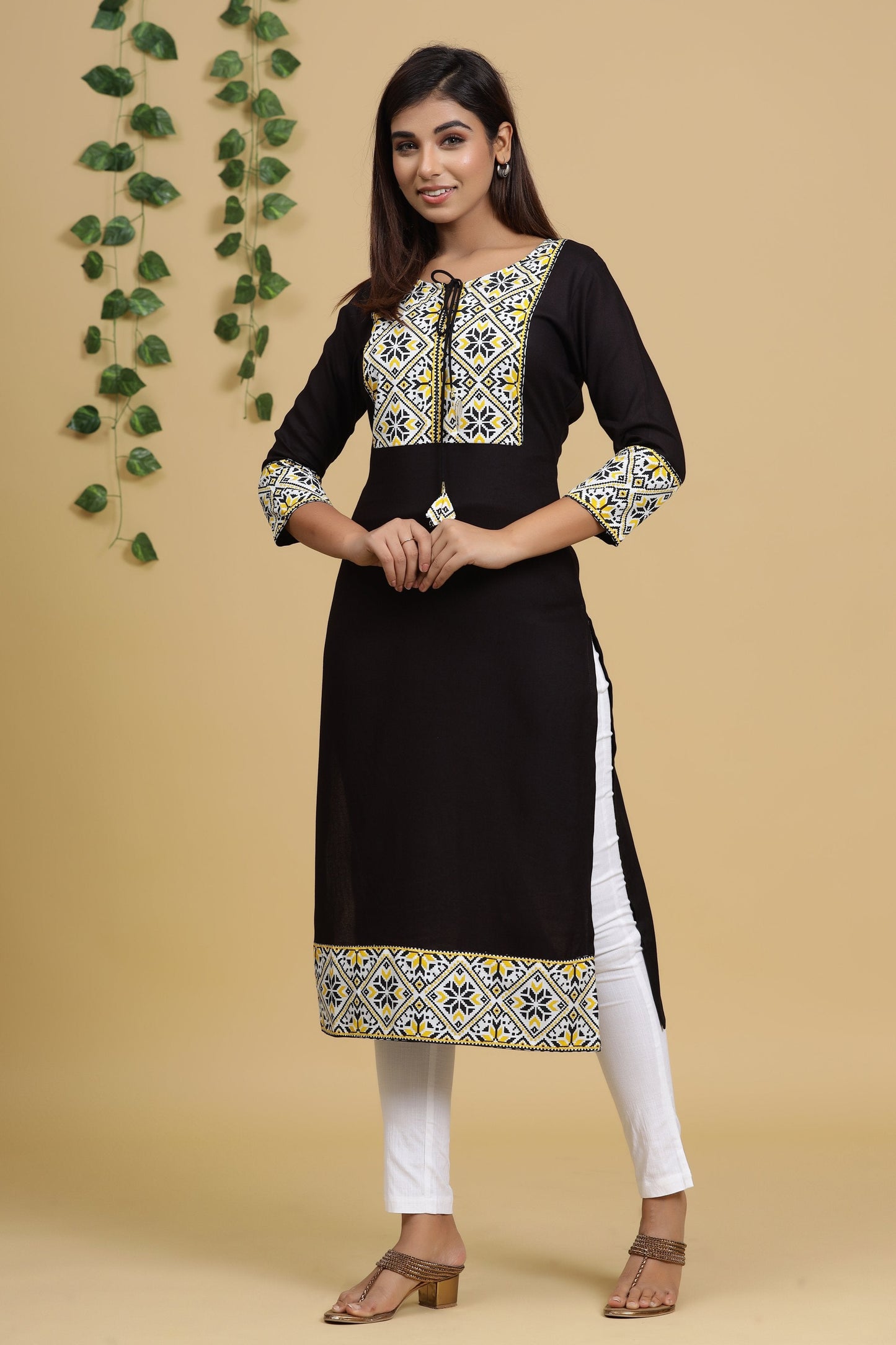 Women's Black Solid Printed Kurta