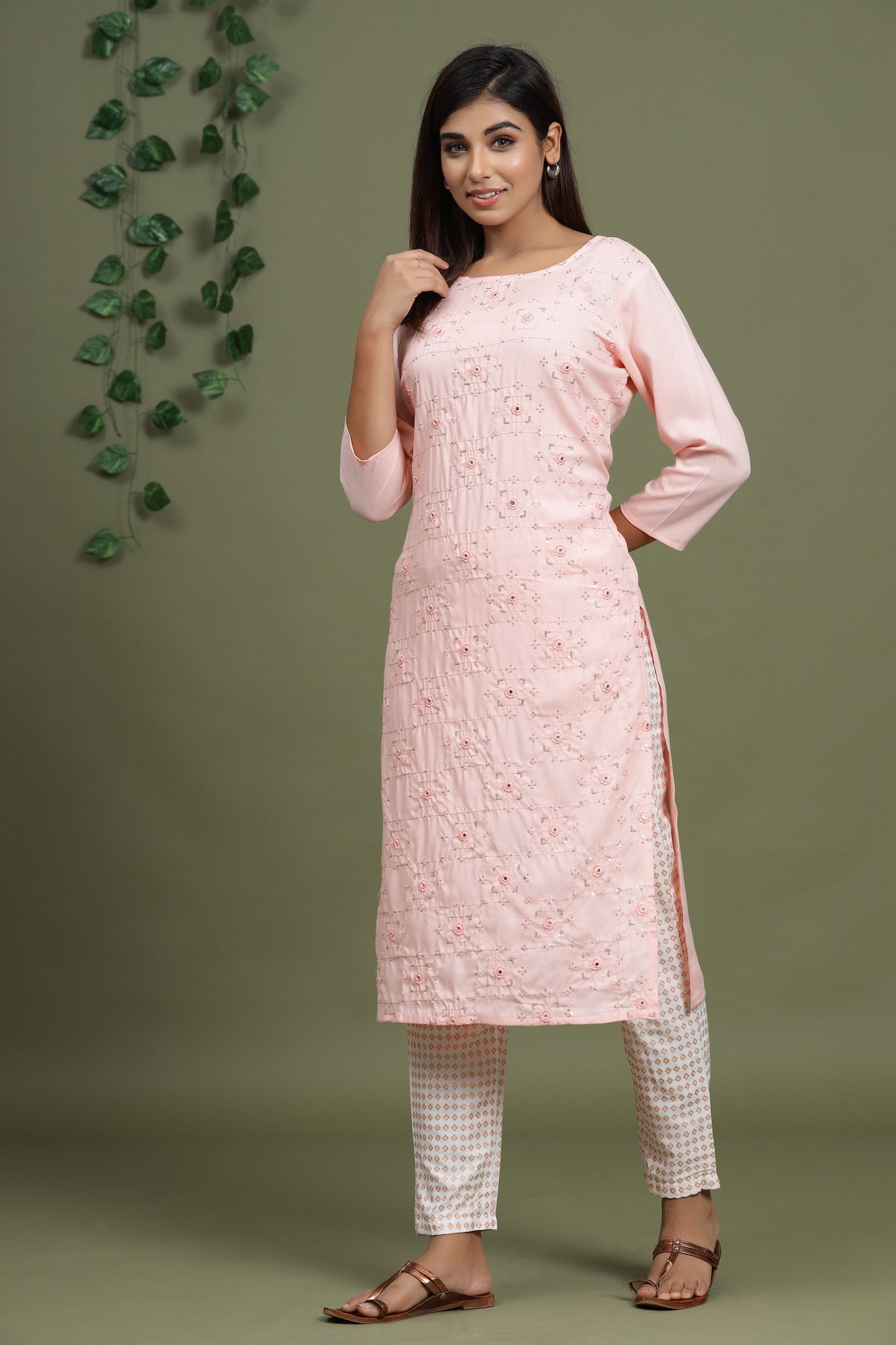 Women's Peach Embroidered Kurta Set