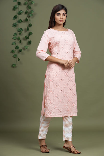 Women's Peach Embroidered Kurta Set
