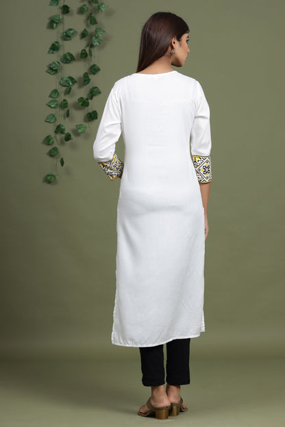 Women's White Solid Printed Kurta