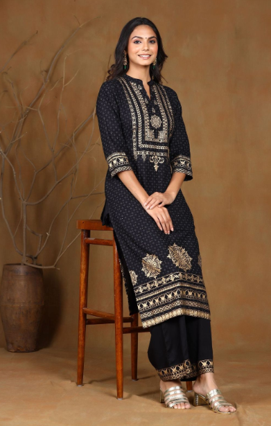 Women's Black Rayon Printed Straight Kurta Sets