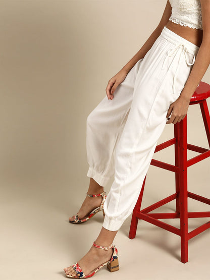 Women's White Loose Fit Solid Regular Trousers