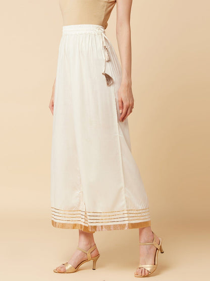 Women's Off-White Flared Solid Palazzos