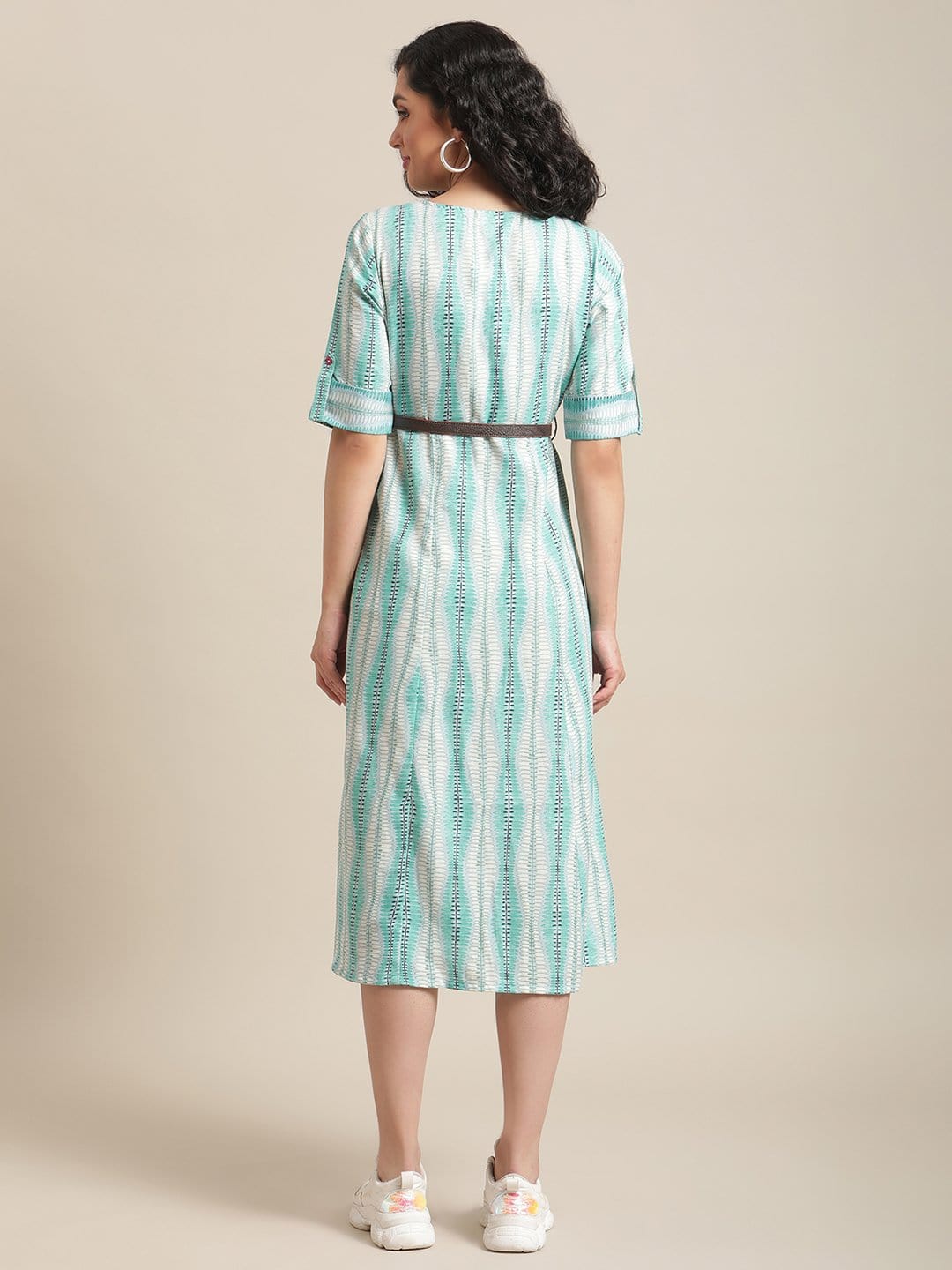 Women's Off-White And Blue Abstract Printed Panelled Kurta With Loops And Leather Belt