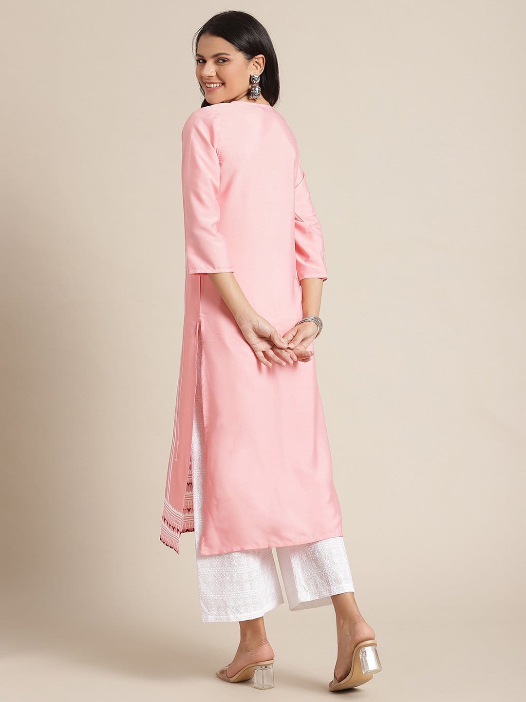 Women's KSUT Pink And White Geometric Printed Straight Kurta With 3/4Th Sleeves
