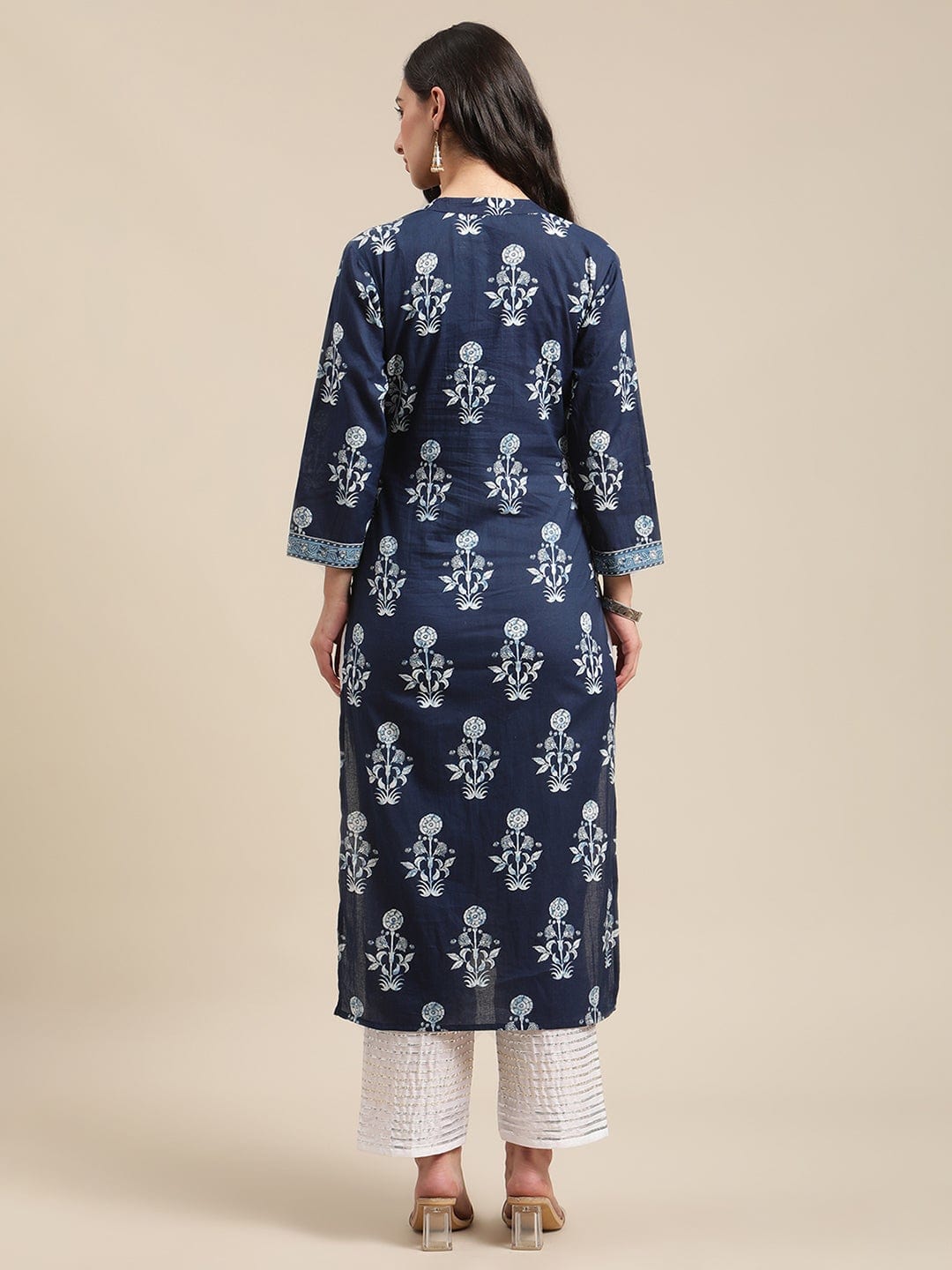 Women's Indigo Floral Printed Kurta With Patch Embroidery On Yoke And Sleeves