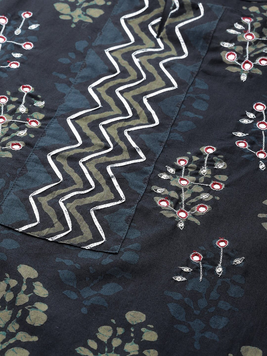 Women's Cotton Printed with Adda mirror work & Gotta detailing Kurta