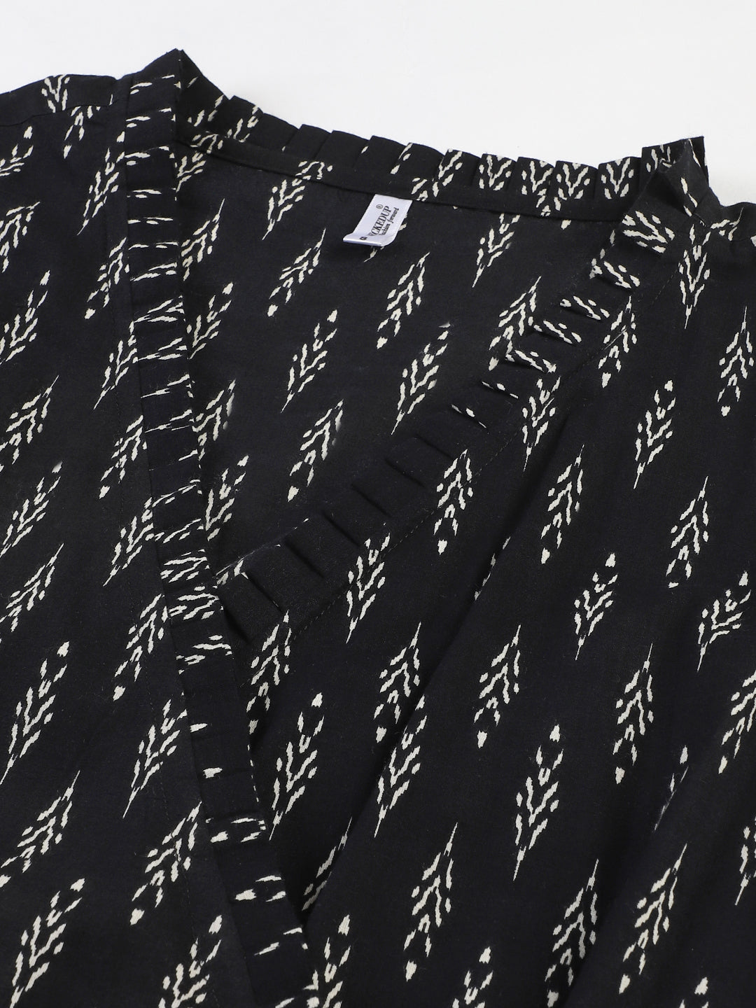 Color_Black