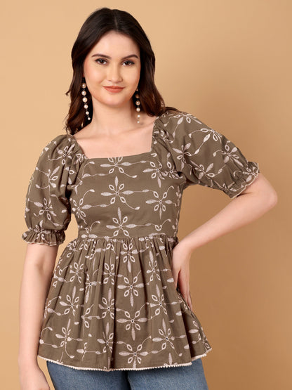 Color_Brown