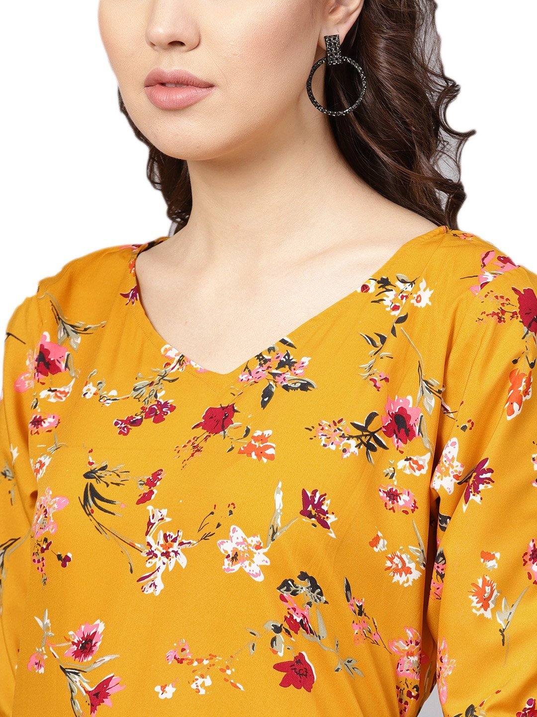 Women Yellow Printed Kurti Only by Myshka (