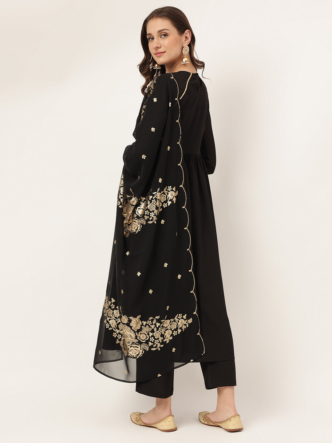 Color_Black