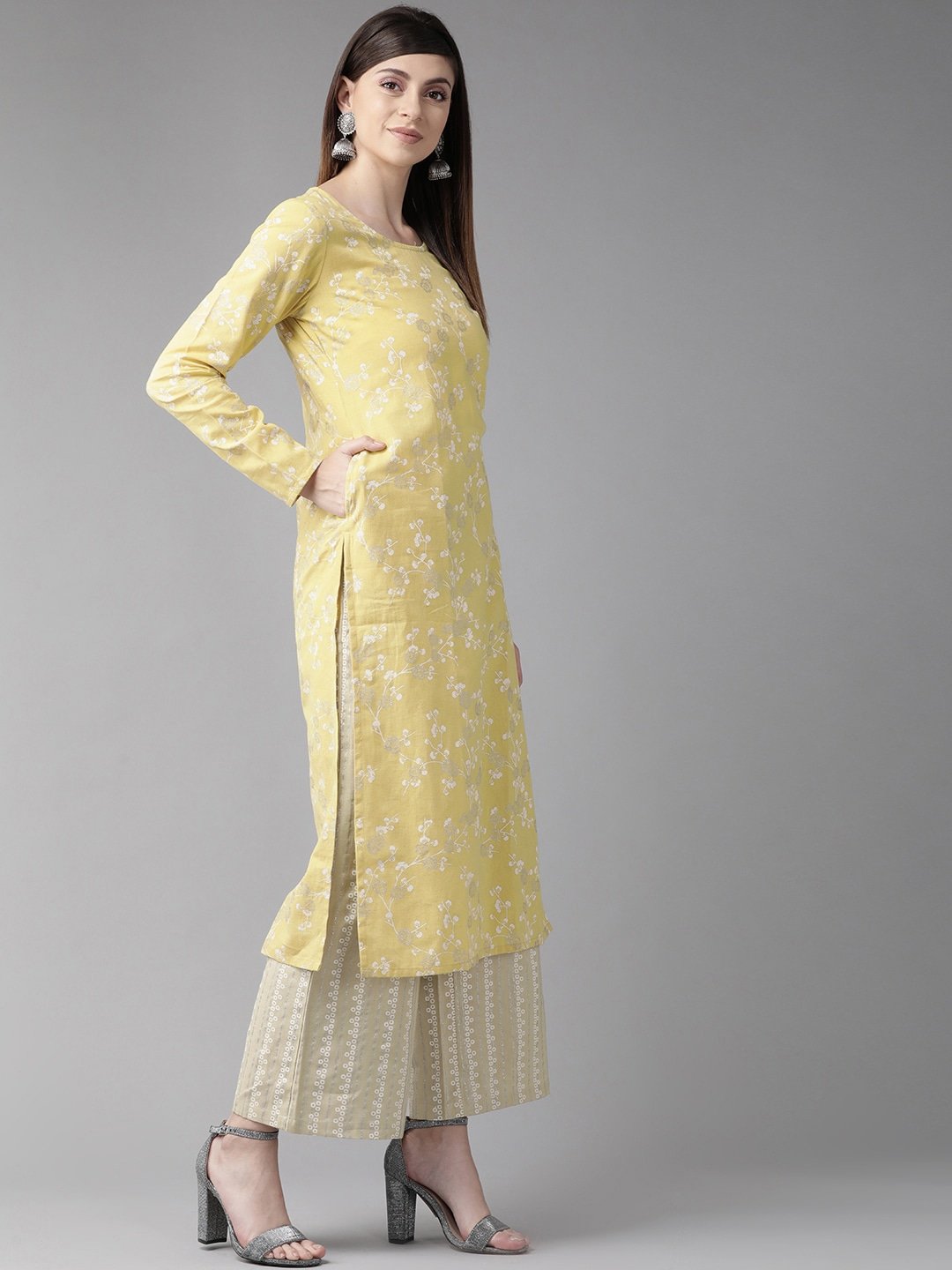 Women's  Yellow & White Floral Print Straight Kurta
