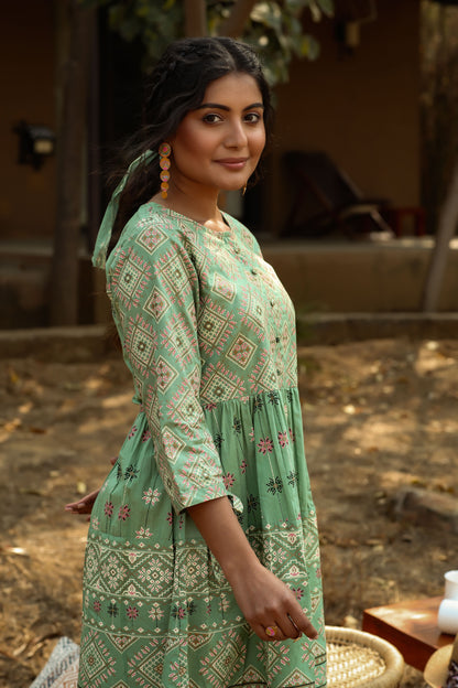 Women's Pistagreen Cambric Mexican Print Flared Tunic Sharara Set