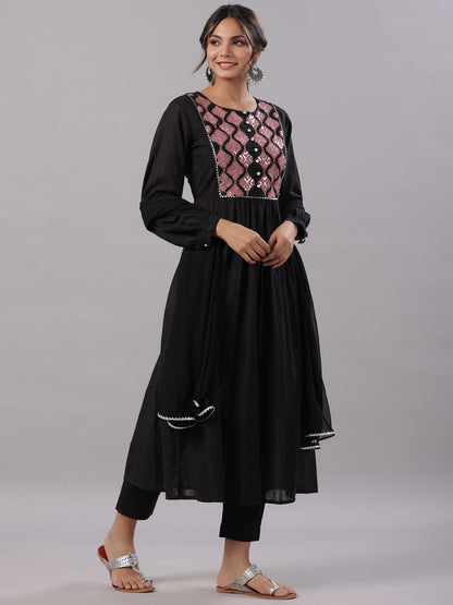 Color_Black